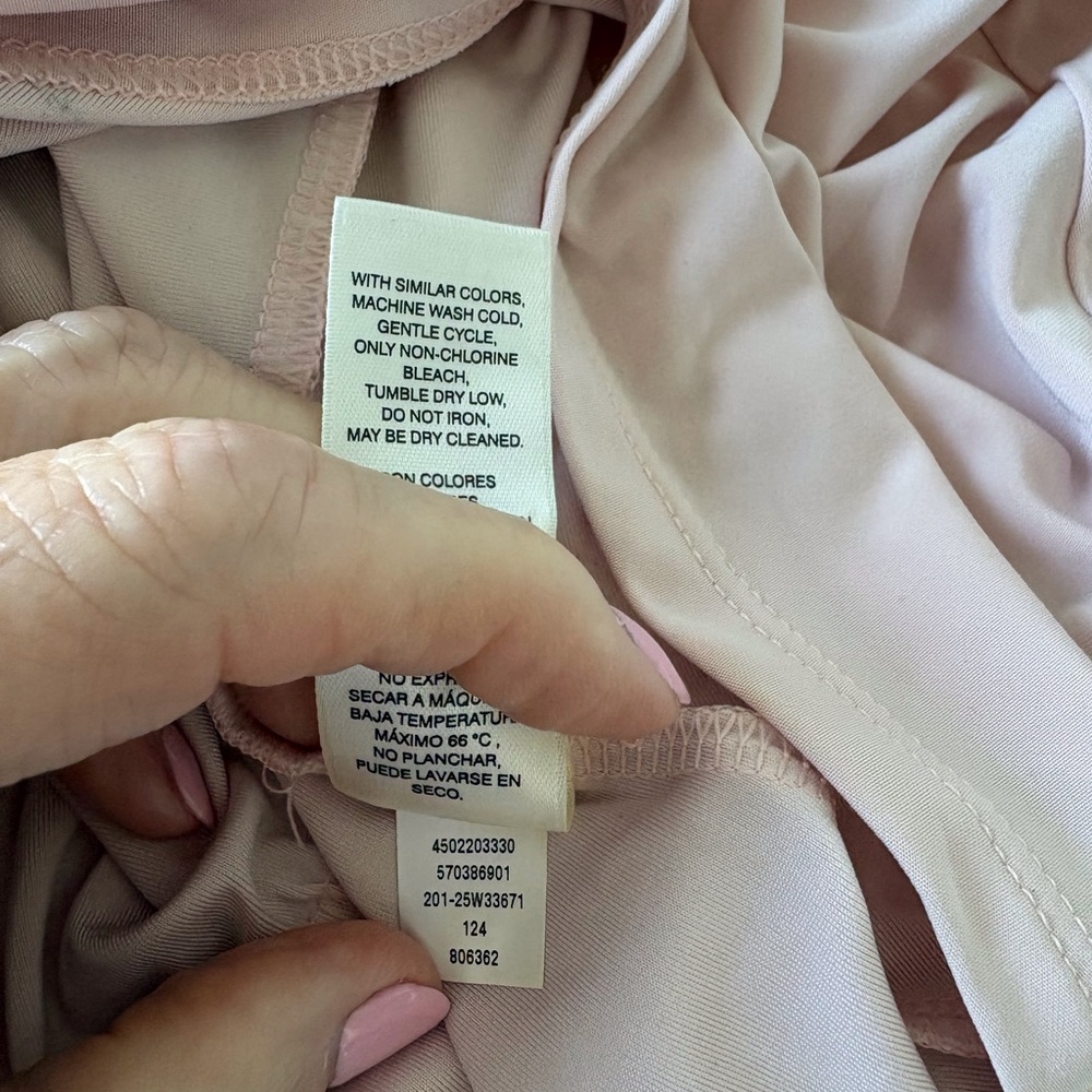 WHBM XL Ballet‎ Pink Short Sleeve VNeck Twist Top Office Career Travel Soft - Picture 9 of 11
